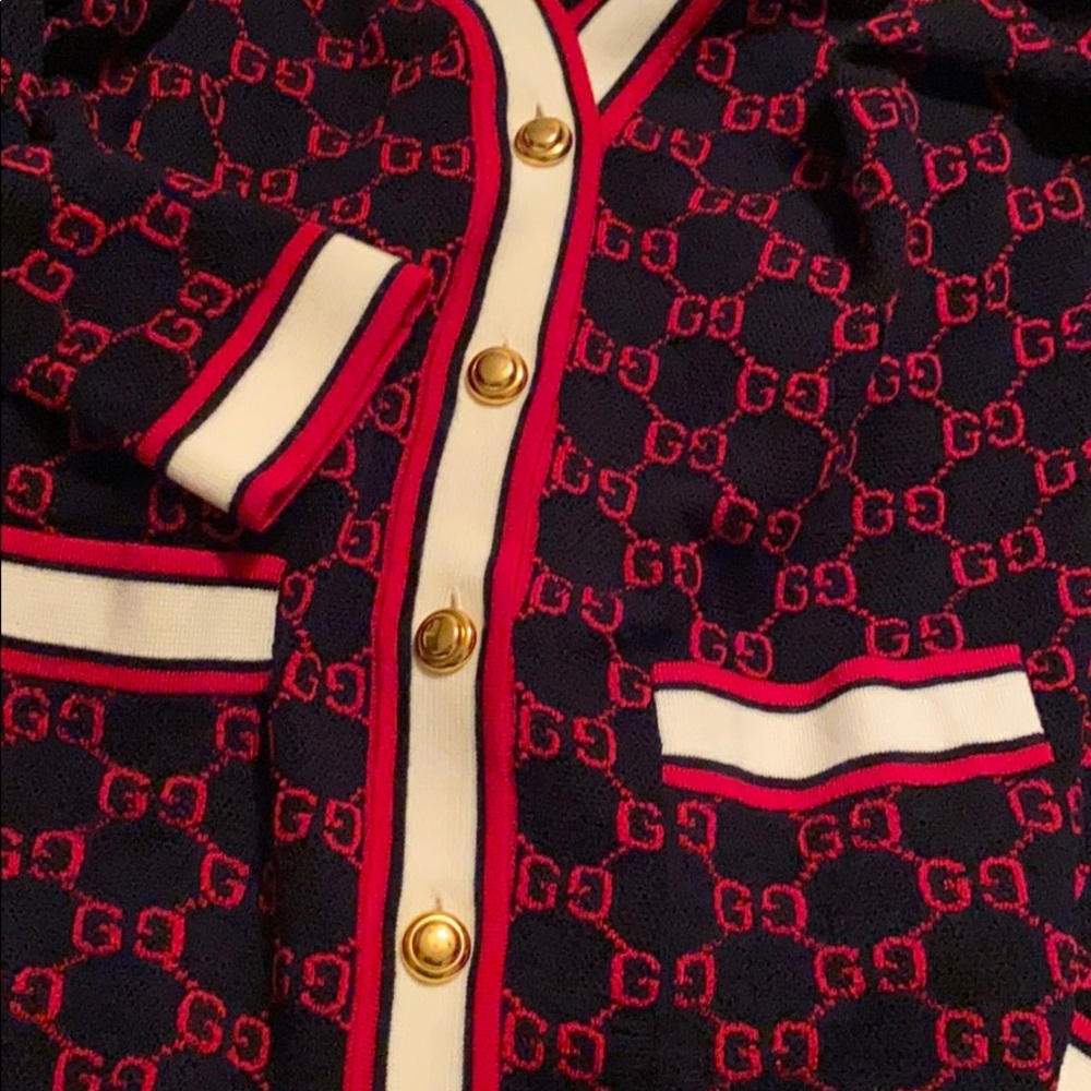 Top - Picture 7 of 11